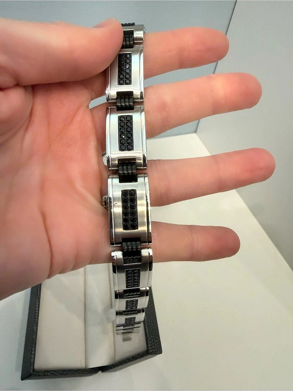 Ashcroft & Oak Silver & Black Link Bracelet - Picture 3 of 6